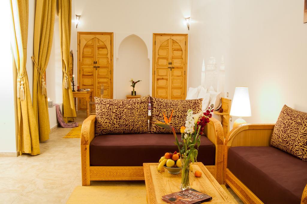 Tazrou Riad Sougtani מראה חיצוני תמונה