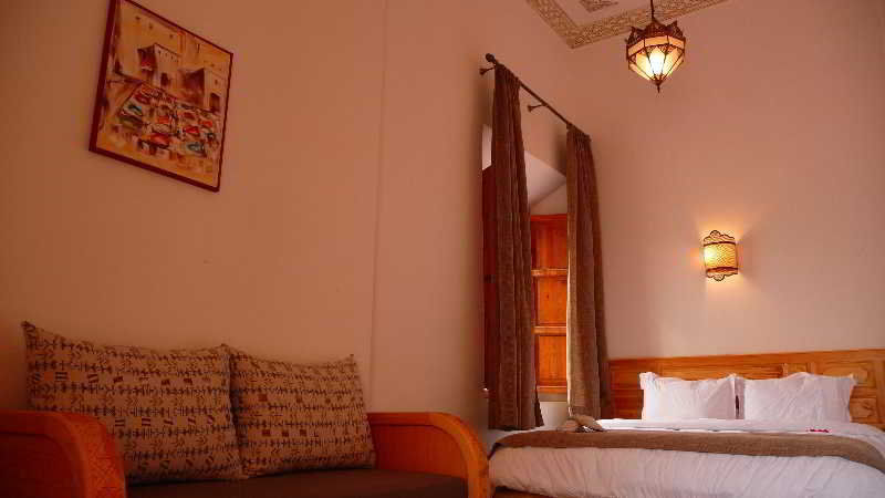 Tazrou Riad Sougtani מראה חיצוני תמונה